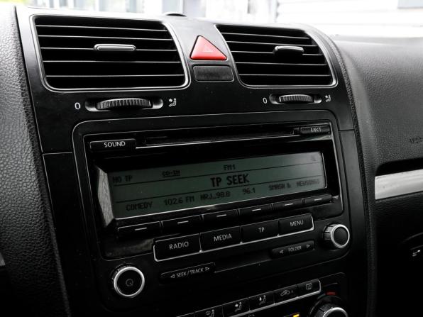 Volkswagen Jetta V с пробегом 2010 года, цена 650 000 рублей, 308824 км, седан, Автокод Объявления