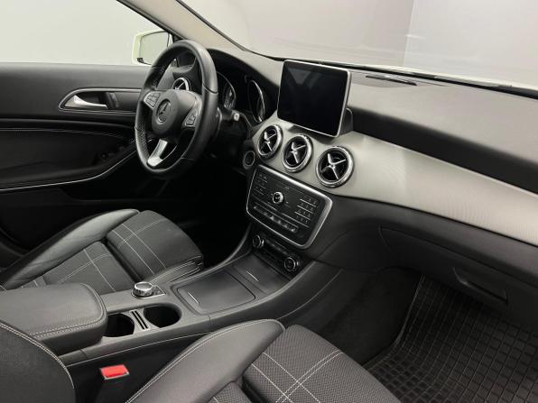 Mercedes-Benz GLA I (X156) с пробегом 2016 года, цена 1 990 000 рублей, 101173 км, внедорожник, Автокод Объявления