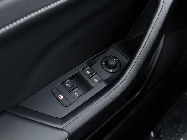 Skoda Superb III Рестайлинг с пробегом 2025 года, цена 3 400 000 рублей, 25 км, лифтбек, Автокод Объявления