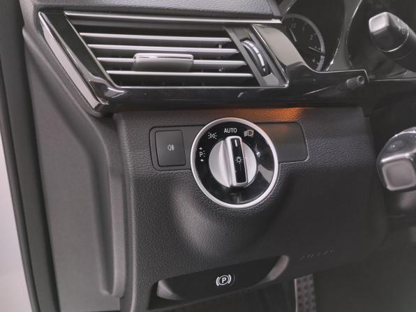 Mercedes-Benz E-Класс IV (W212 S212 C207) с пробегом 2012 года, цена 1 780 000 рублей, 169486 км, седан, Автокод Объявления