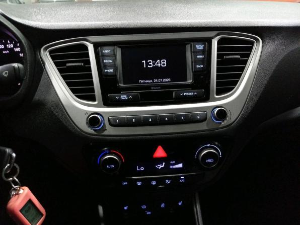 Hyundai Solaris II с пробегом 2020 года, цена 1 462 000 рублей, 79759 км, седан, Автокод Объявления