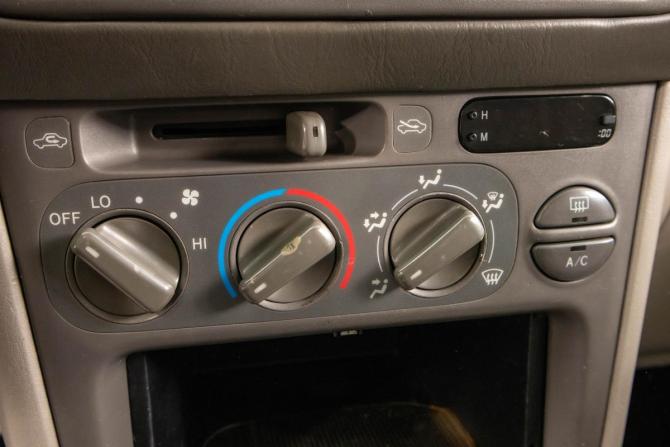 Toyota Corolla VIII (E110) с пробегом 1997 года, цена 259 000 рублей, 367000 км, седан, Автокод Объявления