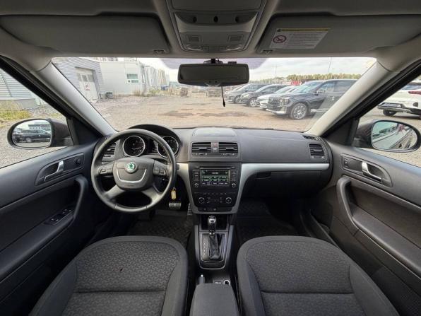 Skoda Yeti I с пробегом 2013 года, цена 915 000 рублей, 176359 км, внедорожник, Автокод Объявления