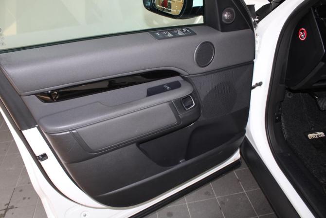 Land Rover Discovery V с пробегом 2019 года, цена 3 700 000 рублей, 80700 км, внедорожник, Автокод Объявления