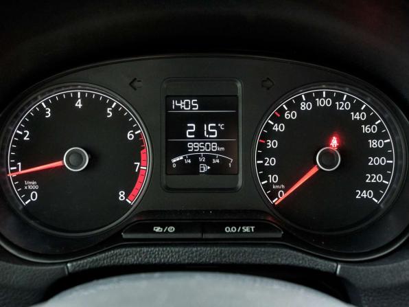 Volkswagen Polo V Рестайлинг с пробегом 2016 года, цена 888 888 рублей, 99358 км, седан, Автокод Объявления