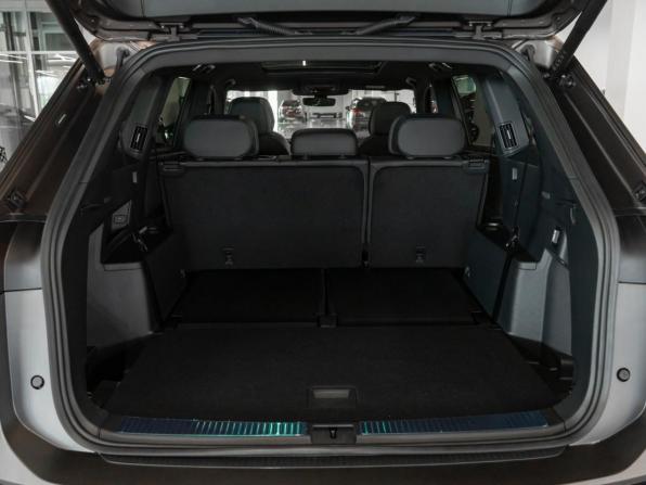Volkswagen Teramont II (China Market) с пробегом 2026 года, цена 6 350 000 рублей, 32 км, внедорожник, Автокод Объявления
