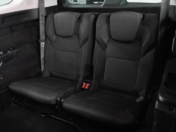 Renault Scenic IV с пробегом 2018 года, цена 1 640 000 рублей, 157065 км, компактвэн, Автокод Объявления