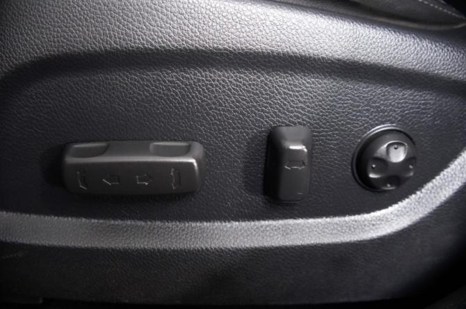 Hyundai Santa Fe II с пробегом 2014 года, цена 2 599 000 рублей, 261963 км, внедорожник, Автокод Объявления