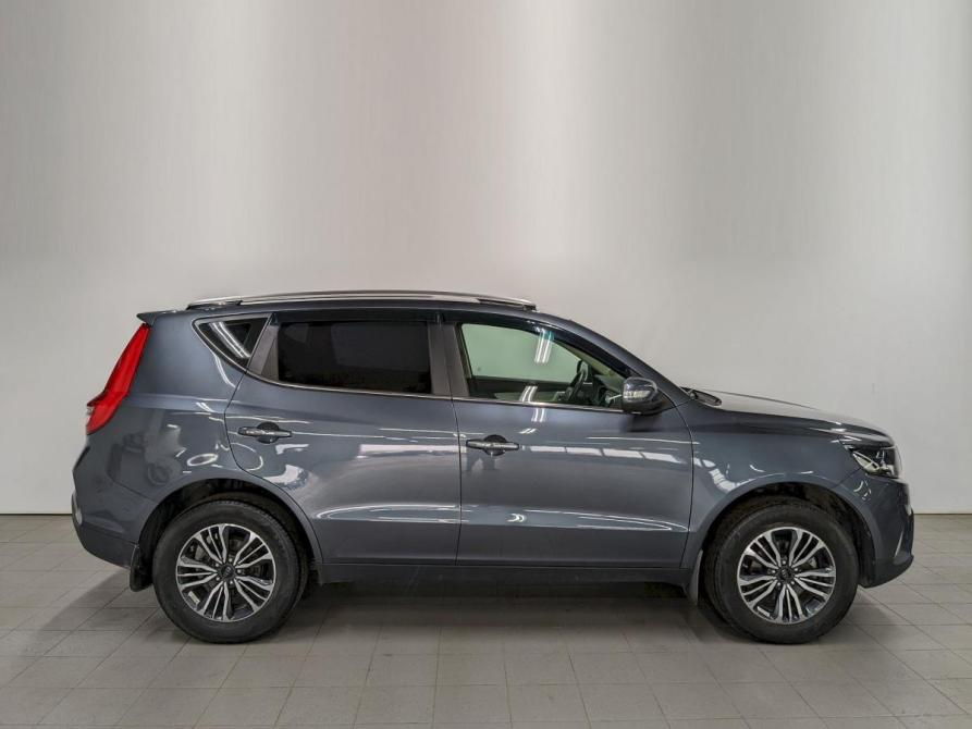 Geely Emgrand X7 I Рестайлинг 2 Москва  - изображение 4
