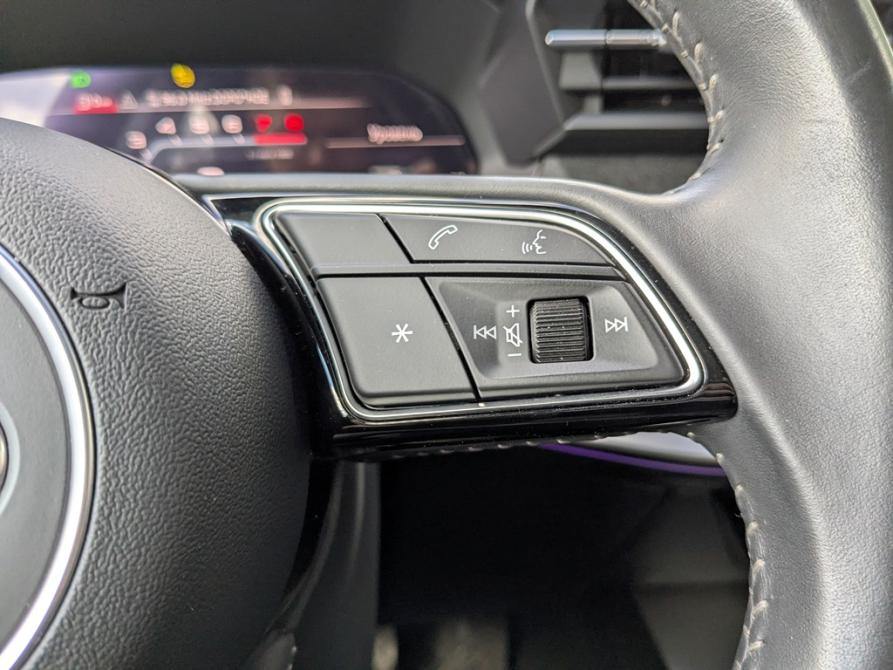 Audi A3 IV (8Y) Москва  - изображение 7