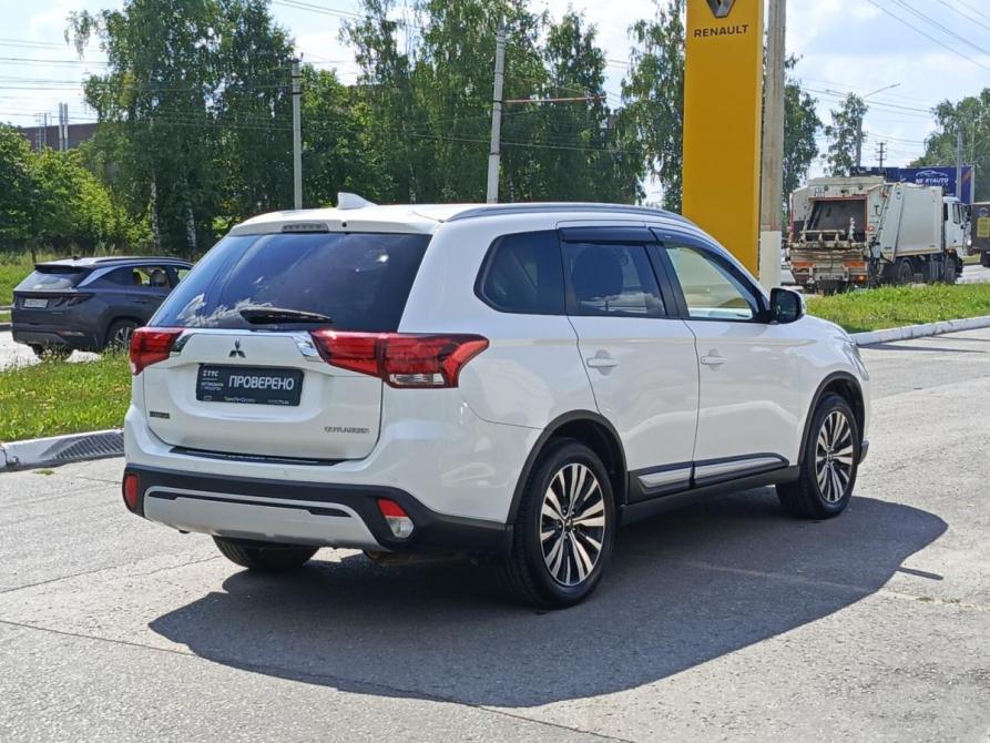 Mitsubishi Outlander III Рестайлинг 3 Чебоксары  - изображение 6