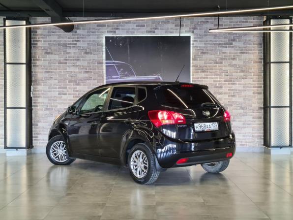 Kia Venga I с пробегом 2011 года, цена 980 000 рублей, 110535 км, минивэн, Автокод Объявления
