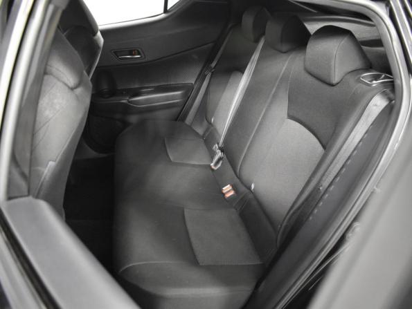 Toyota C-HR I с пробегом 2019 года, цена 1 994 900 рублей, 100091 км, внедорожник, Автокод Объявления