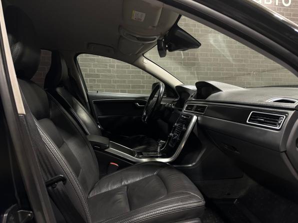 Volvo XC70 II с пробегом 2012 года, цена 1 530 000 рублей, 279785 км, универсал, Автокод Объявления