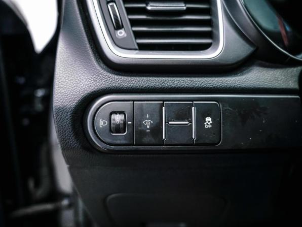 Kia Ceed III с пробегом 2019 года, цена 1 450 000 рублей, 97309 км, хэтчбек, Автокод Объявления