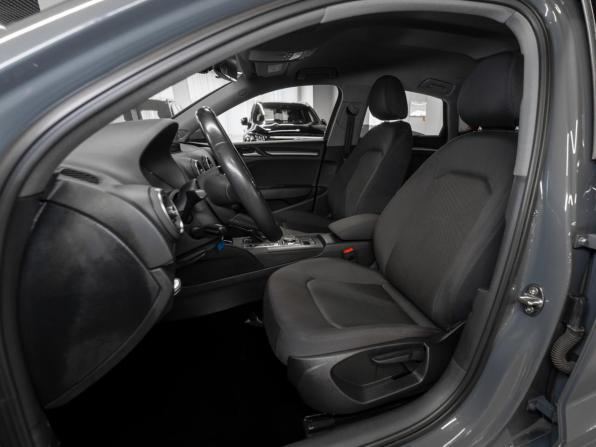 Audi A3 III (8V) Рестайлинг с пробегом 2019 года, цена 2 130 000 рублей, 102020 км, седан, Автокод Объявления