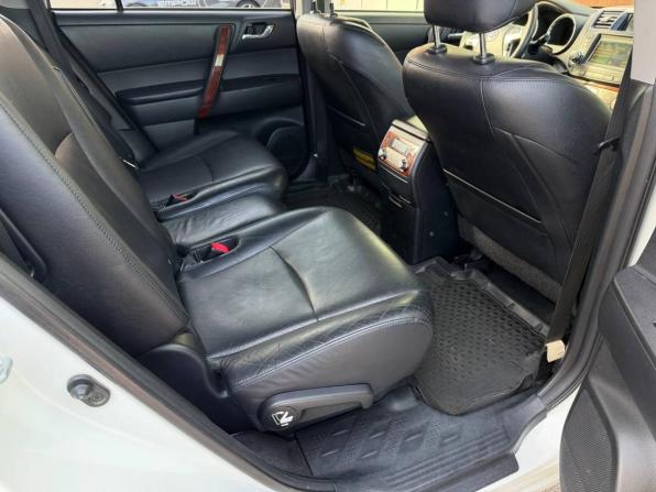 Toyota Highlander II (XU40) Рестайлинг с пробегом 2012 года, цена 2 150 000 рублей, 319567 км, внедорожник, Автокод Объявления