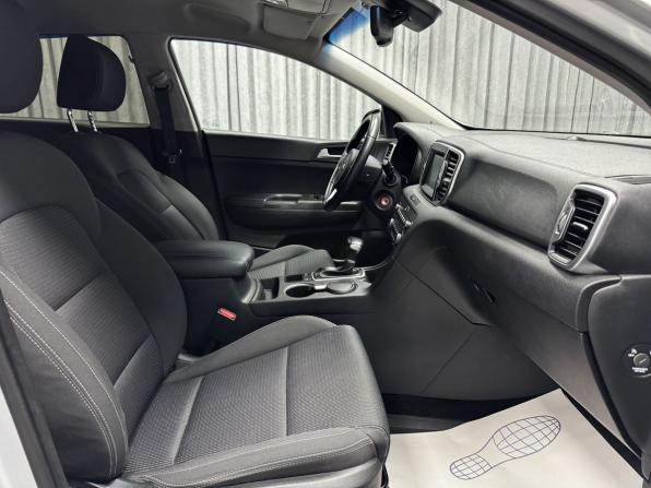 Kia Sportage IV Рестайлинг с пробегом 2018 года, цена 2 200 000 рублей, 64563 км, внедорожник, Автокод Объявления