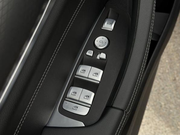 BMW X4 II (G02) Рестайлинг с пробегом 2024 года, цена 7 680 000 рублей, 7537 км, внедорожник, Автокод Объявления