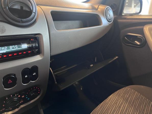 Renault Sandero I с пробегом 2013 года, цена 570 000 рублей, 120053 км, хэтчбек, Автокод Объявления