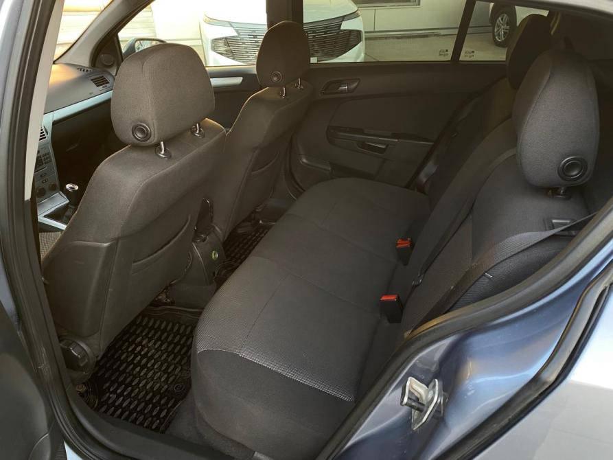 Opel Astra H Рестайлинг Челябинск  - изображение 4