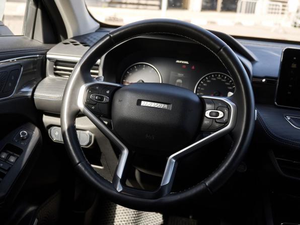 Haval Jolion I с пробегом 2022 года, цена 1 778 000 рублей, 57716 км, внедорожник, Автокод Объявления