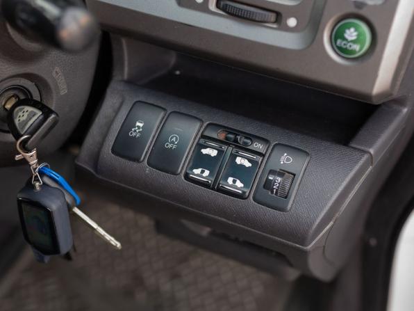 Honda Stepwgn IV Рестайлинг с пробегом 2012 года, цена 1 110 000 рублей, 236028 км, минивэн, Автокод Объявления