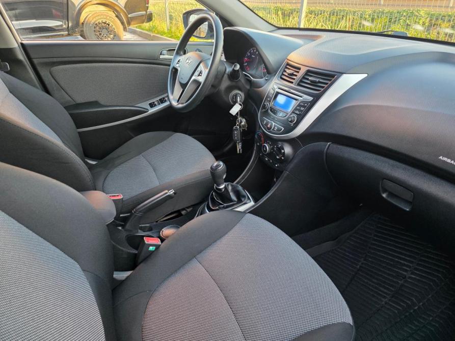 Hyundai Solaris I Вологда  - изображение 15