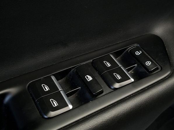 Geely Atlas I с пробегом 2019 года, цена 1 714 000 рублей, 92837 км, внедорожник, Автокод Объявления