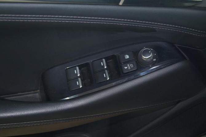 Mazda 6 III (GJ) Рестайлинг 2 с пробегом 2020 года, цена 2 290 000 рублей, 110000 км, седан, Автокод Объявления