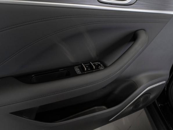 Geely Galaxy Starshine 6 с пробегом 2025 года, цена 2 550 000 рублей, 25 км, седан, Автокод Объявления