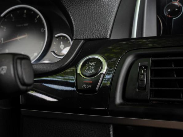 BMW 5 серии VI (F10/F11/F07) Рестайлинг с пробегом 2016 года, цена 2 230 000 рублей, 200619 км, седан, Автокод Объявления