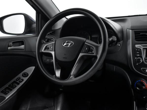 Hyundai Solaris I Рестайлинг с пробегом 2016 года, цена 919 000 рублей, 140500 км, седан, Автокод Объявления
