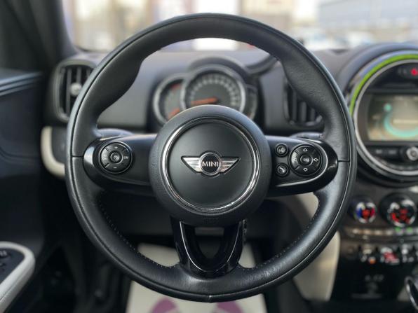 Mini Countryman II с пробегом 2017 года, цена 1 490 000 рублей, 226615 км, внедорожник, Автокод Объявления