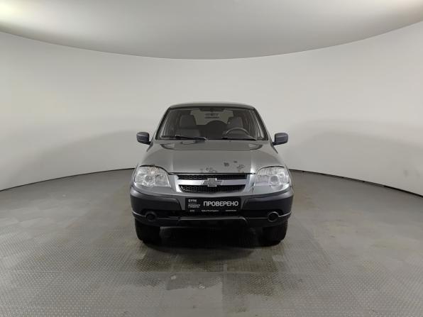 Chevrolet Niva I Рестайлинг с пробегом 2015 года, цена 575 000 рублей, 132907 км, внедорожник, Автокод Объявления