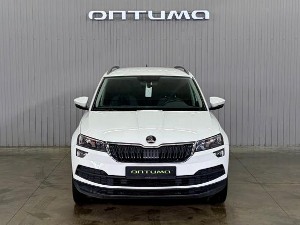 Skoda Karoq I с пробегом 2020 года, цена 2 397 000 рублей, 70377 км, внедорожник, Автокод Объявления