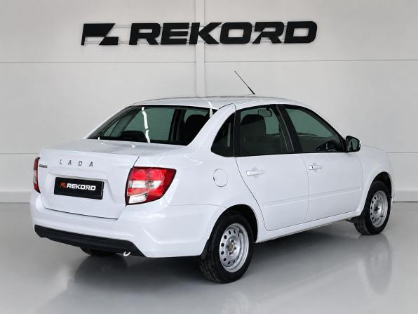 Lada (ВАЗ) Granta I Рестайлинг с пробегом 2024 года, цена 980 000 рублей, 16595 км, лифтбек, Автокод Объявления