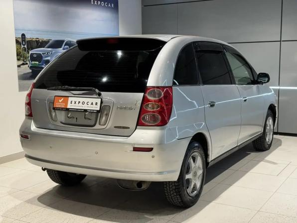 Toyota Nadia с пробегом 1999 года, цена 550 000 рублей, 299999 км, компактвэн, Автокод Объявления