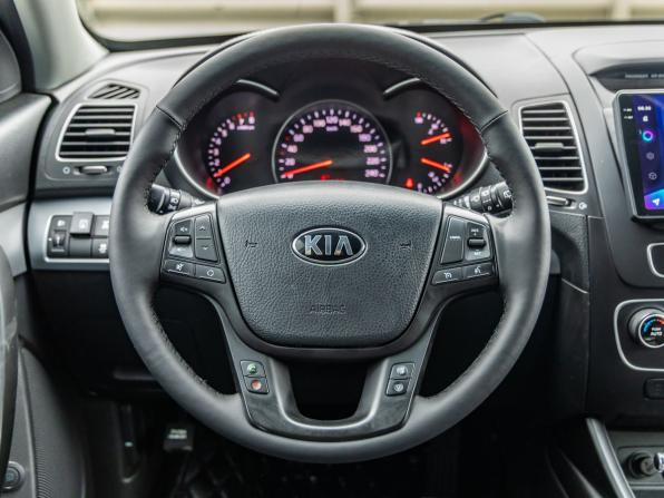 Kia Sorento II Рестайлинг с пробегом 2015 года, цена 1 718 000 рублей, 150046 км, внедорожник, Автокод Объявления