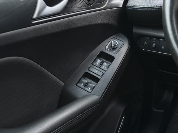 Haval Jolion I с пробегом 2023 года, цена 1 615 000 рублей, 108395 км, внедорожник, Автокод Объявления