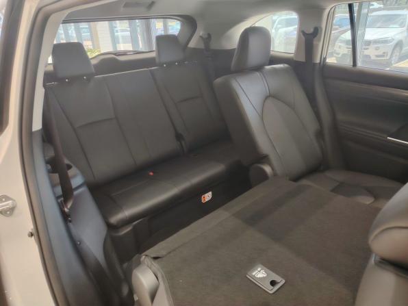 Toyota Highlander IV (XU70) с пробегом 2025 года, цена 5 450 000 рублей, 35 км, внедорожник, Автокод Объявления