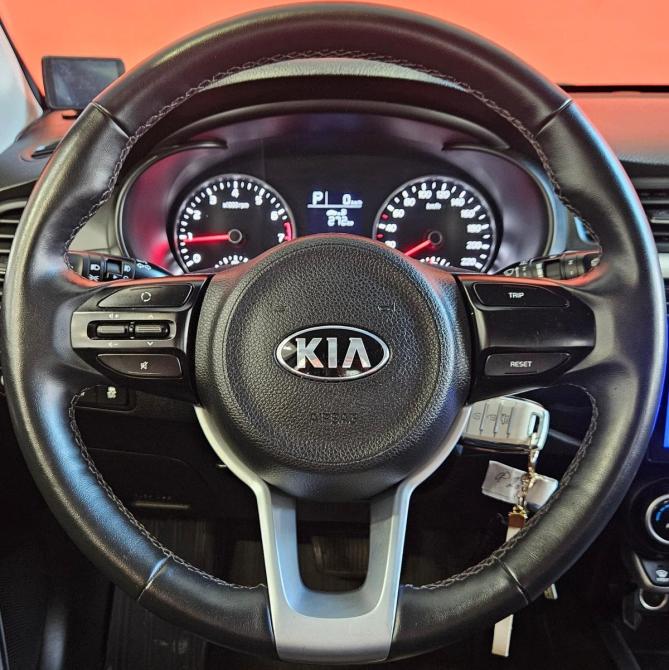 Kia Rio IV Вологда  - изображение 11