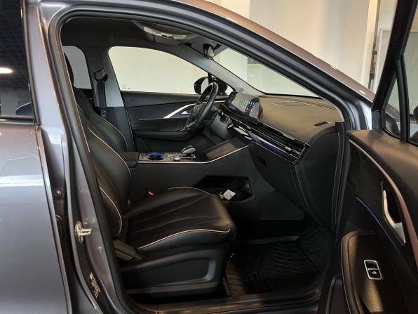 Omoda C5 I с пробегом 2024 года, цена 2 000 000 рублей, 43758 км, внедорожник, Автокод Объявления