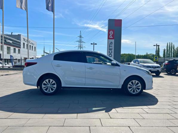Kia Rio IV с пробегом 2020 года, цена 1 666 100 рублей, 58143 км, седан, Автокод Объявления