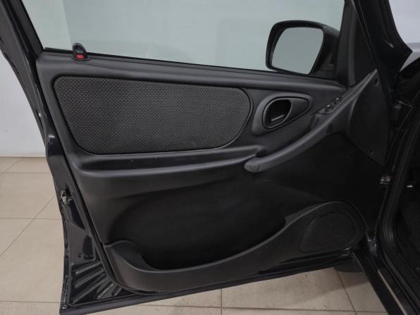 Lada (ВАЗ) Niva Travel I с пробегом 2024 года, цена 1 140 000 рублей, 15581 км, внедорожник, Автокод Объявления