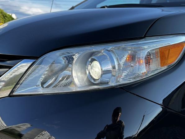 Toyota Sienna III с пробегом 2010 года, цена 2 050 000 рублей, 228619 км, минивэн, Автокод Объявления