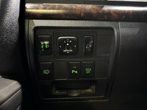 Toyota Land Cruiser 200 Series с пробегом 2009 года, цена 1 999 000 рублей, 237148 км, внедорожник, Автокод Объявления