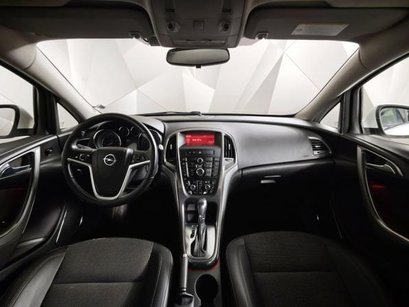 Opel Astra J с пробегом 2011 года, цена 799 000 рублей, 79303 км, хэтчбек, Автокод Объявления