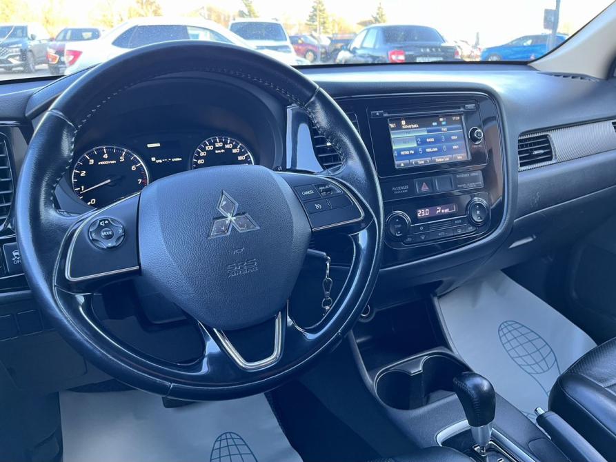 Mitsubishi Outlander III Рестайлинг 2 Великие Луки  - изображение 25