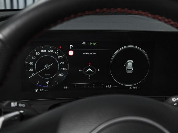Kia Sportage V с пробегом 2024 года, цена 3 654 000 рублей, 37768 км, внедорожник, Автокод Объявления